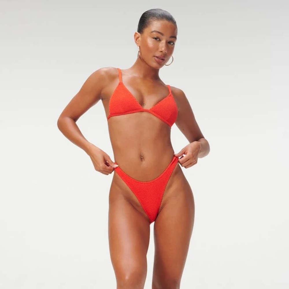 GOOD AMERICAN SQUIGGLE ALWAYS FITS BIKINI SET POPPY RED